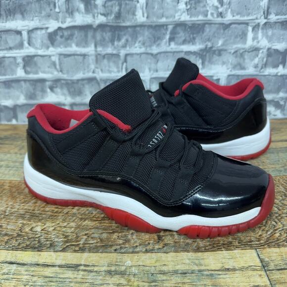 Nike Air Jordan Retro 11 Low Bred Black Red White 528896-012 GS Youth Size 6.5Y main image 4